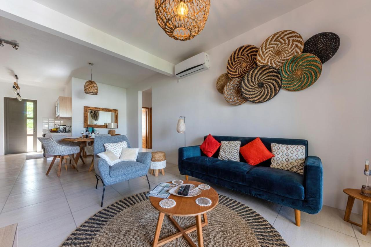 West Wood Holiday Apartment, C6 - Flic En Flac With Pool At A Quiet Location, Beautifully Decorated And Close To The Beach Flic en Flac Exterior foto