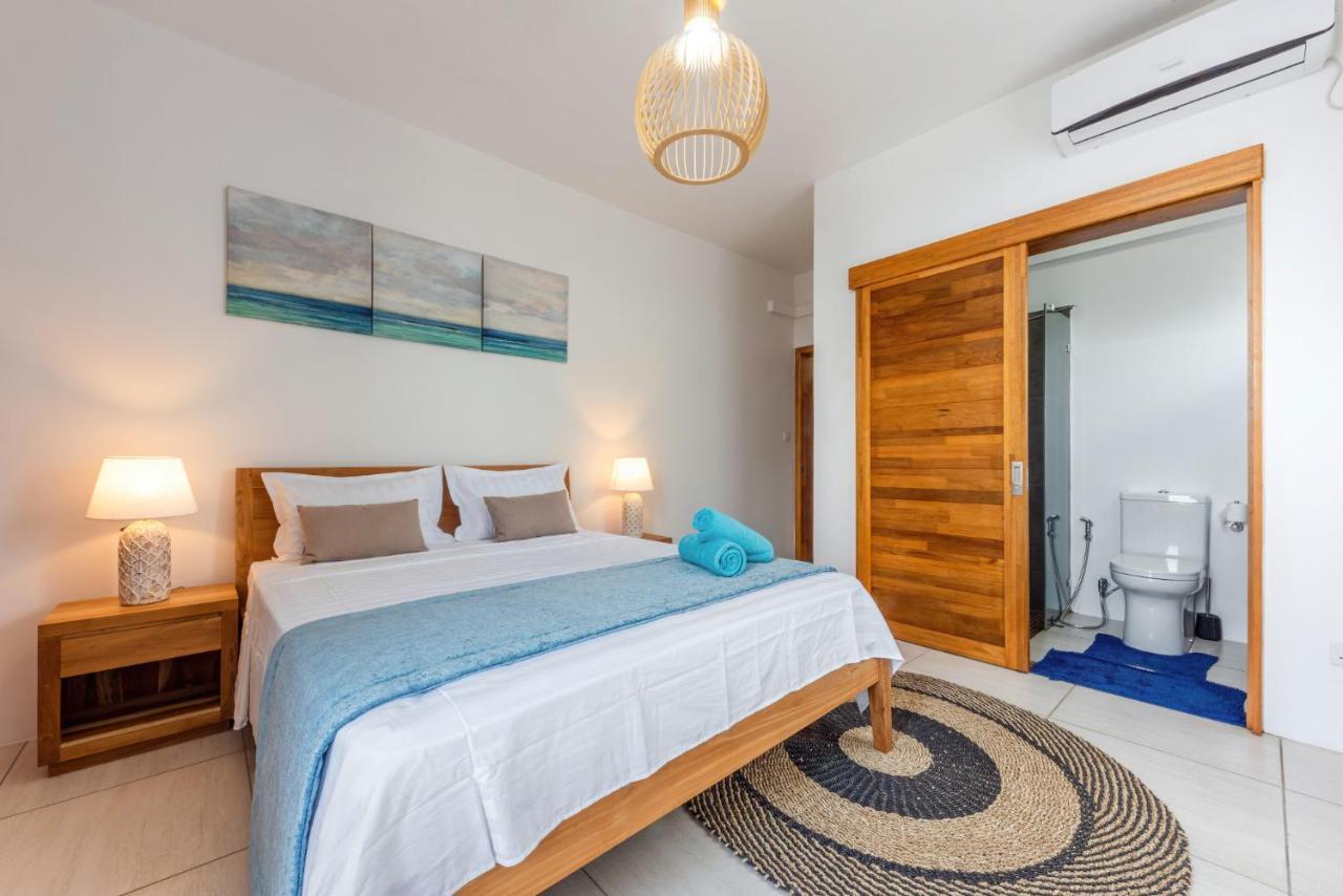 West Wood Holiday Apartment, C6 - Flic En Flac With Pool At A Quiet Location, Beautifully Decorated And Close To The Beach Flic en Flac Exterior foto